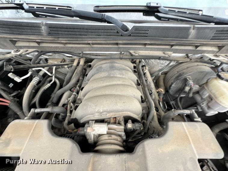 image for item DO0210 2017 GMC Sierra 1500 Crew Cab pickup truck