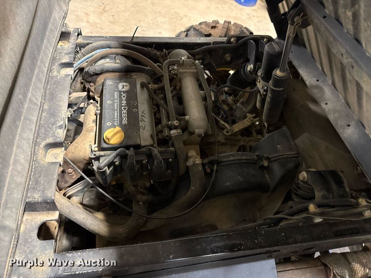 image for item DO0225 2013 John Deere Gator 825 utility vehicle