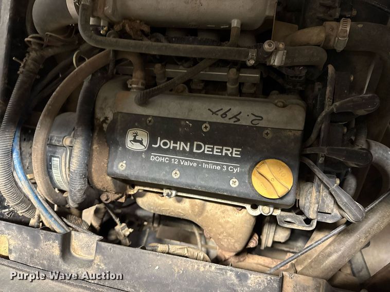 image for item DO0225 2013 John Deere Gator 825 utility vehicle