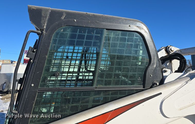 image for item DO7738 2020 Bobcat T870 tracked skid steer loader