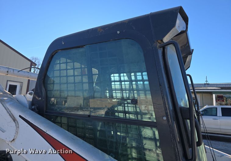 image for item DO7738 2020 Bobcat T870 tracked skid steer loader