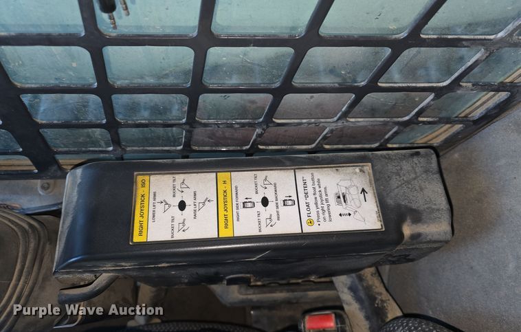 image for item DO7738 2020 Bobcat T870 tracked skid steer loader