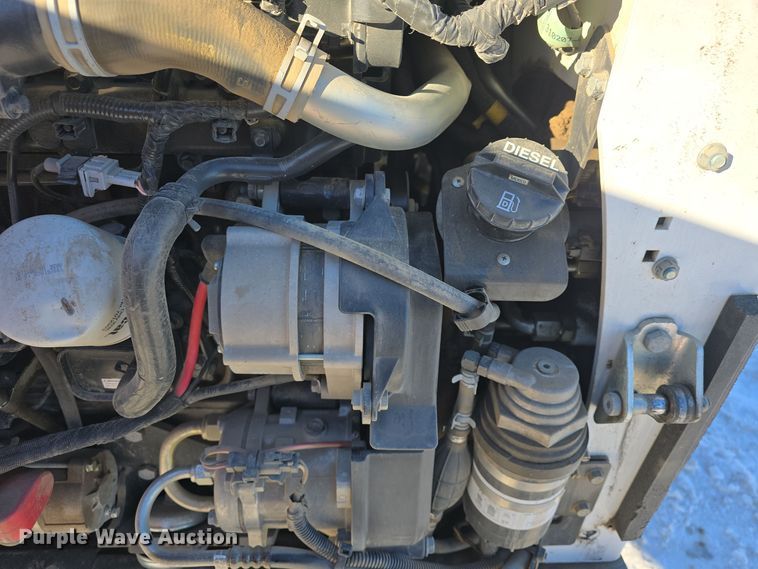 image for item DO7738 2020 Bobcat T870 tracked skid steer loader