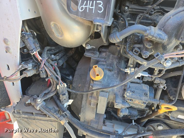 image for item DO7738 2020 Bobcat T870 tracked skid steer loader