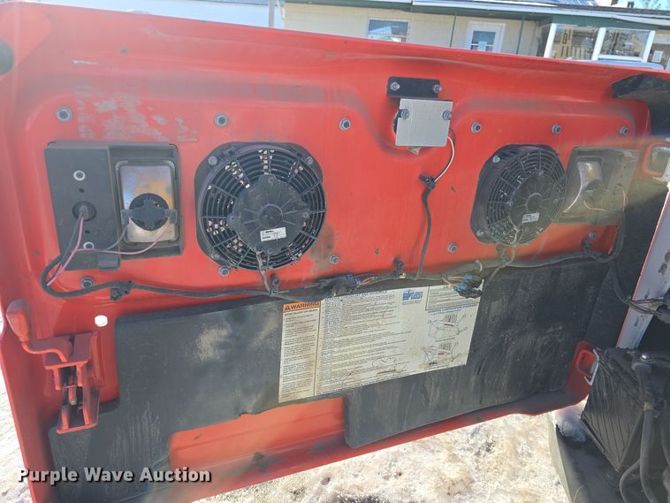 image for item DO7738 2020 Bobcat T870 tracked skid steer loader