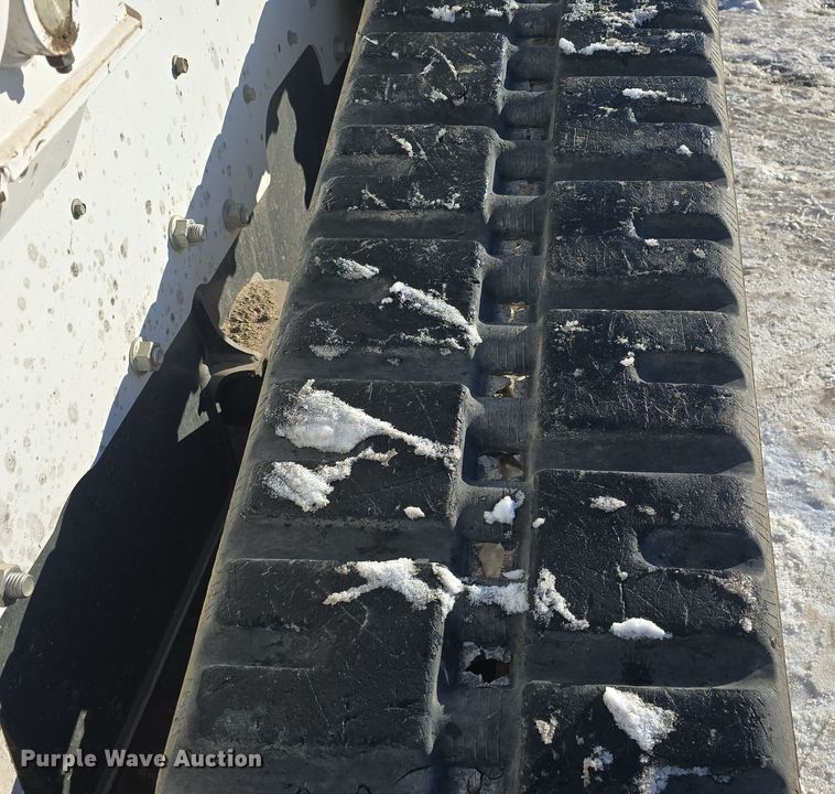 image for item DO7738 2020 Bobcat T870 tracked skid steer loader