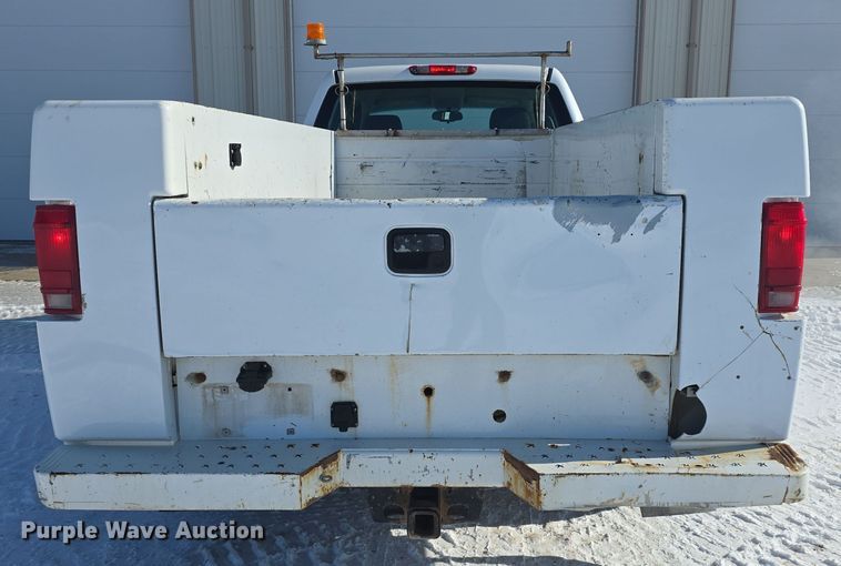 image for item DQ5370 2012 Chevrolet Silverado 2500HD Crew Cab utility bed pickup truck