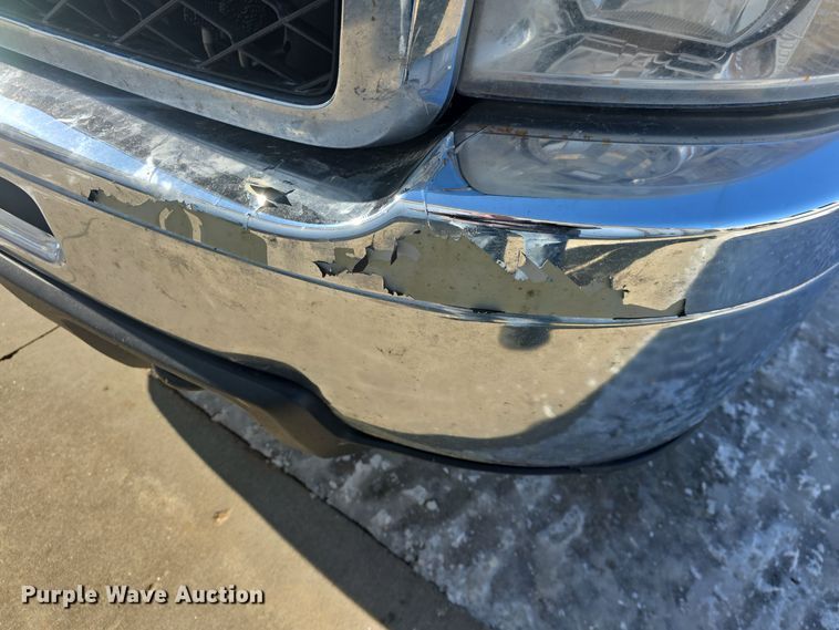 image for item DQ5370 2012 Chevrolet Silverado 2500HD Crew Cab utility bed pickup truck