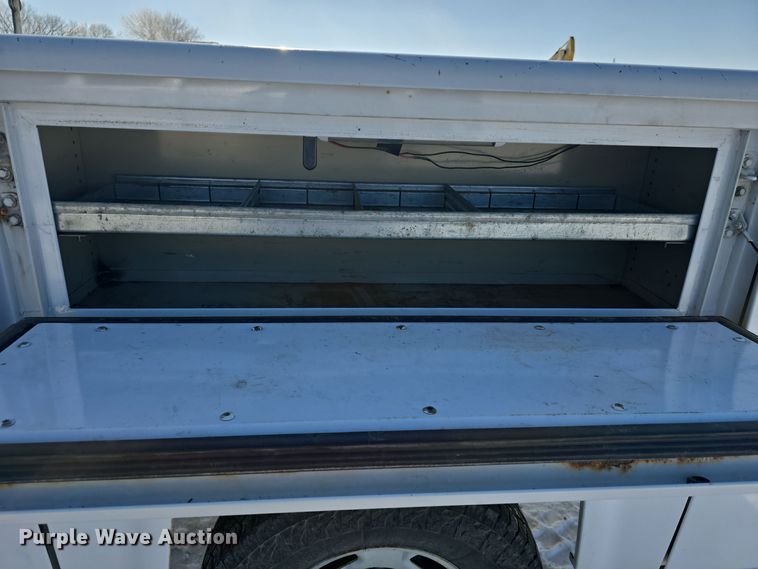 image for item DQ5370 2012 Chevrolet Silverado 2500HD Crew Cab utility bed pickup truck