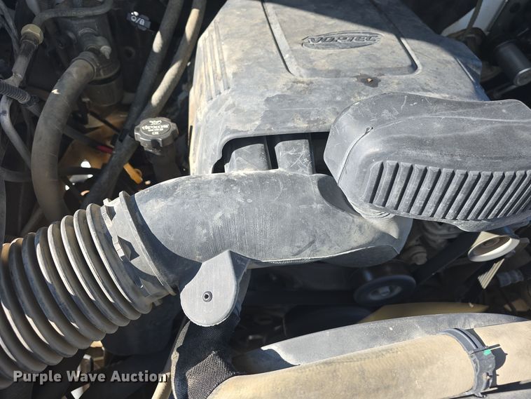 image for item DQ5370 2012 Chevrolet Silverado 2500HD Crew Cab utility bed pickup truck