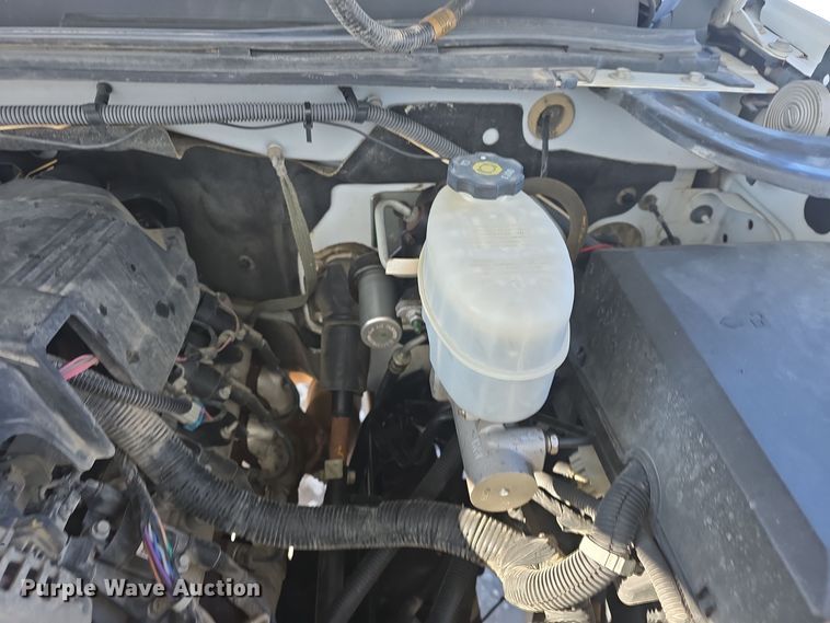 image for item DQ5370 2012 Chevrolet Silverado 2500HD Crew Cab utility bed pickup truck