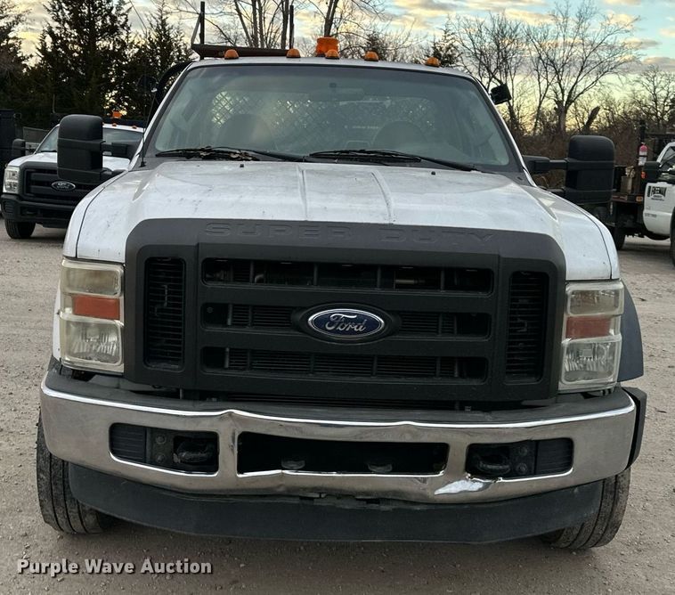 image for item DQ6488 2008 Ford F450 flatbed truck