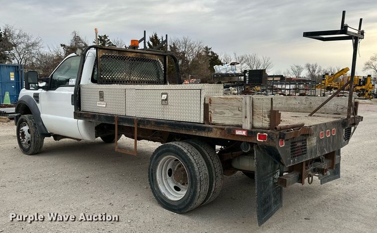 image for item DQ6488 2008 Ford F450 flatbed truck