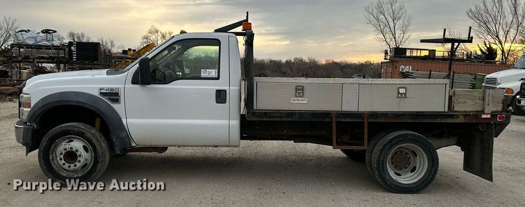 image for item DQ6488 2008 Ford F450 flatbed truck