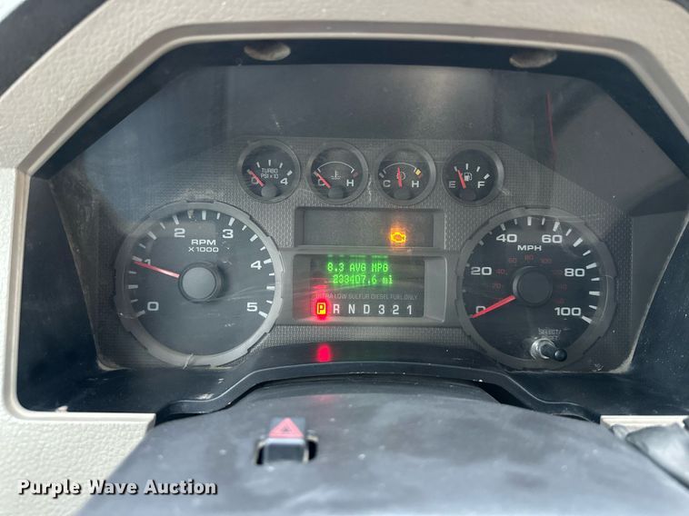 image for item DQ6489 2008 Ford F450 Super Duty flatbed truck