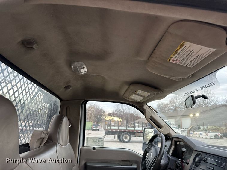 image for item DQ6489 2008 Ford F450 Super Duty flatbed truck