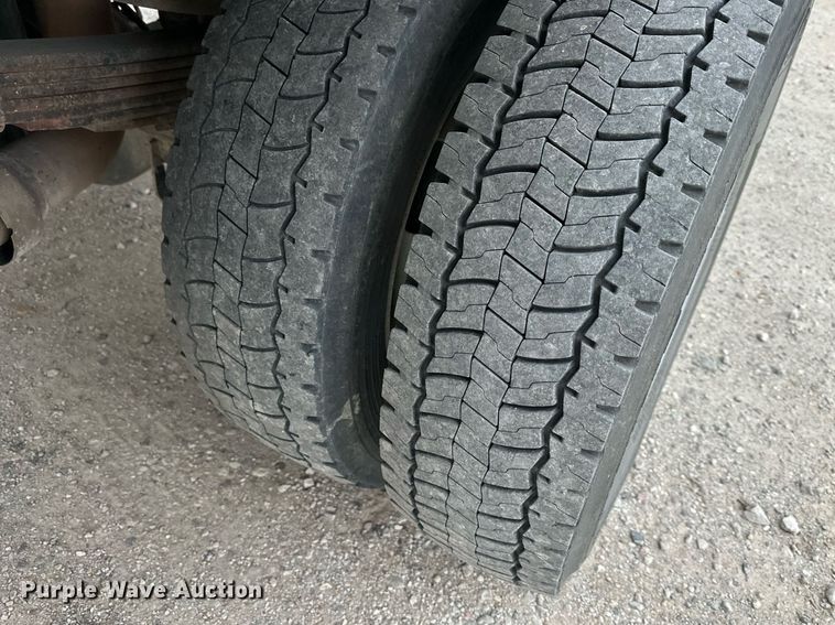 image for item DQ6489 2008 Ford F450 Super Duty flatbed truck