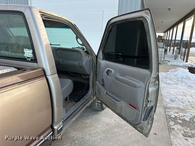 image for item DQ6566 1998 Chevrolet K1500 pickup truck