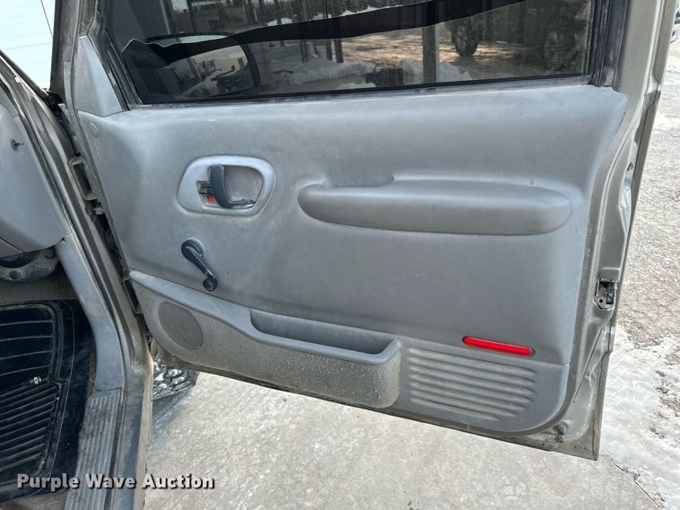 image for item DQ6566 1998 Chevrolet K1500 pickup truck