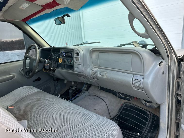 image for item DQ6566 1998 Chevrolet K1500 pickup truck