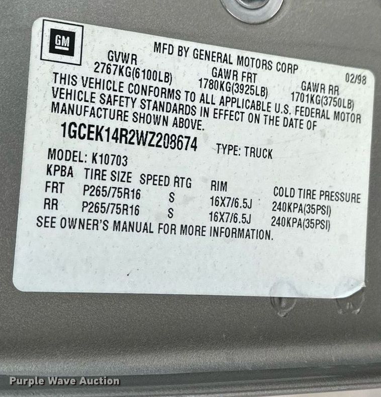 image for item DQ6566 1998 Chevrolet K1500 pickup truck