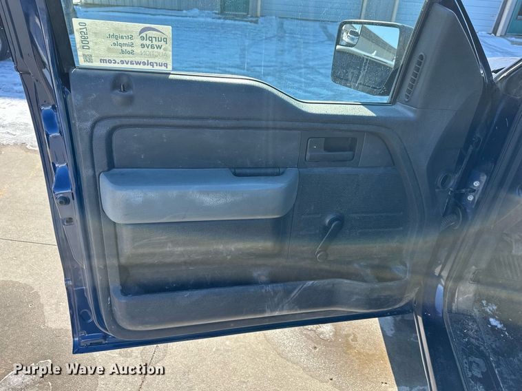 image for item DQ6570 2011 Ford F150 pickup truck