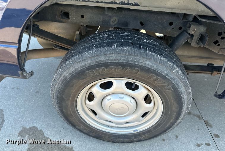 image for item DQ6570 2011 Ford F150 pickup truck