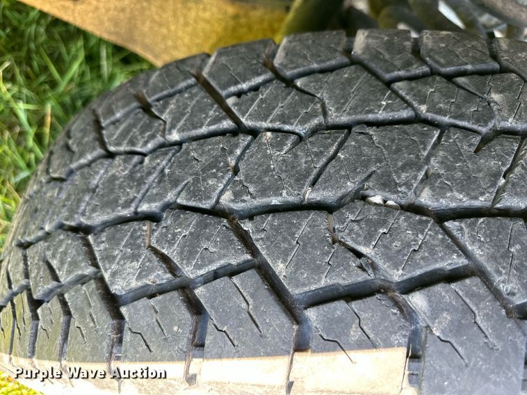 image for item DS3217 2008 Ford F250 Super Duty XLT Crew Cab pickup truck