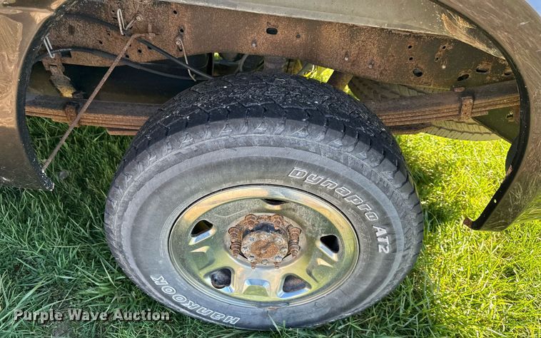 image for item DS3217 2008 Ford F250 Super Duty XLT Crew Cab pickup truck