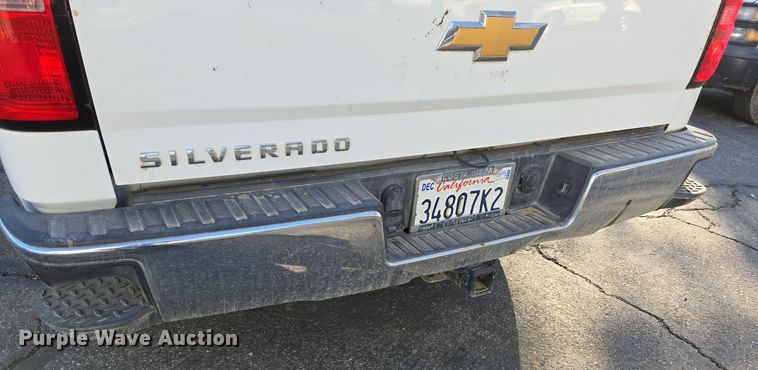 image for item DT5368 2017 Chevrolet Silverado 1500 Crew Cab pickup truck