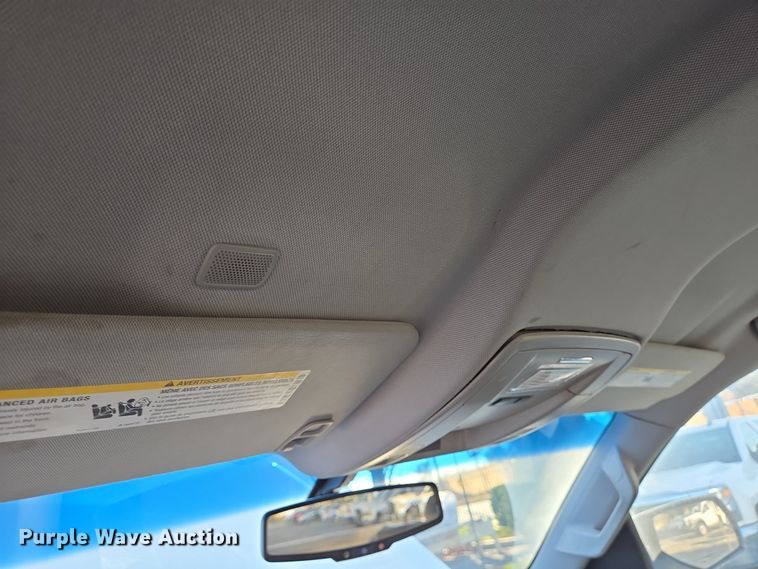 image for item DT5368 2017 Chevrolet Silverado 1500 Crew Cab pickup truck