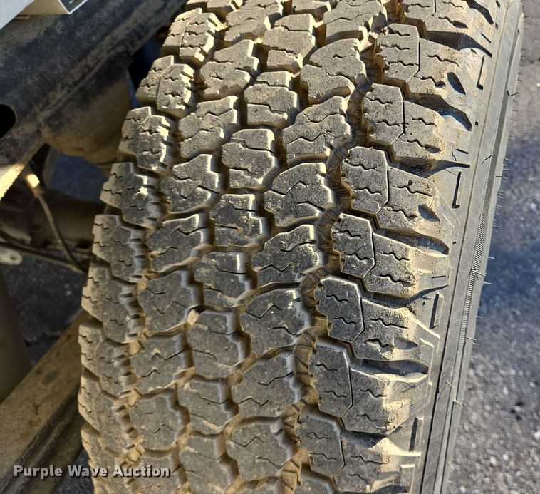 image for item DT5368 2017 Chevrolet Silverado 1500 Crew Cab pickup truck