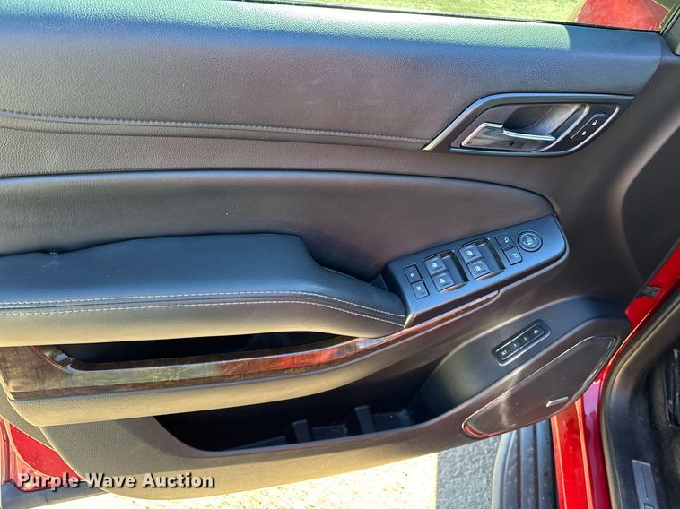 image for item DT5460 2015 Chevrolet Suburban LT SUV