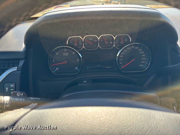 image for item DT5460 2015 Chevrolet Suburban LT SUV