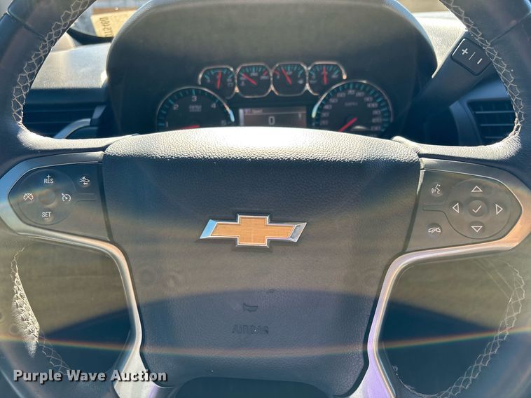 image for item DT5460 2015 Chevrolet Suburban LT SUV