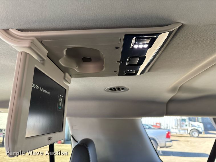 image for item DT5460 2015 Chevrolet Suburban LT SUV