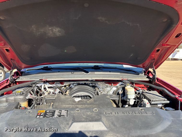 image for item DT5460 2015 Chevrolet Suburban LT SUV