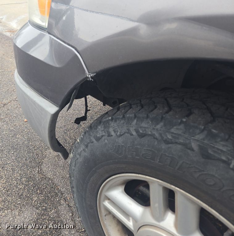 image for item DT7029 2003 Ford Expedition SUV