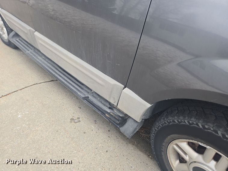 image for item DT7029 2003 Ford Expedition SUV
