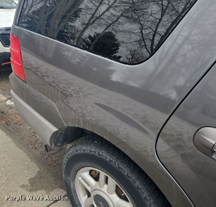 image for item DT7029 2003 Ford Expedition SUV