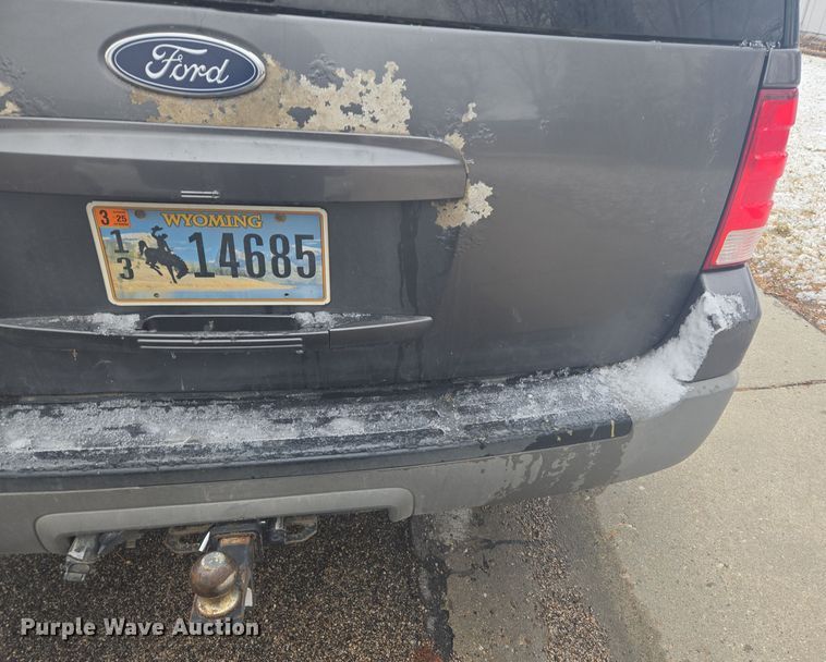 image for item DT7029 2003 Ford Expedition SUV