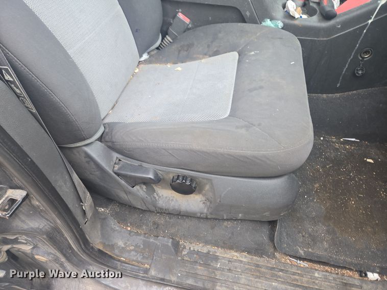 image for item DT7029 2003 Ford Expedition SUV