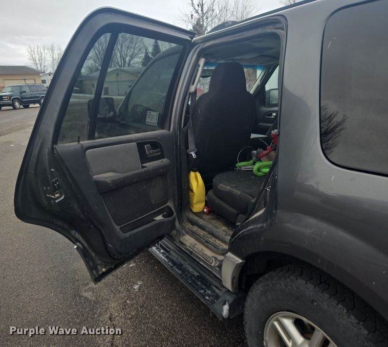 image for item DT7029 2003 Ford Expedition SUV