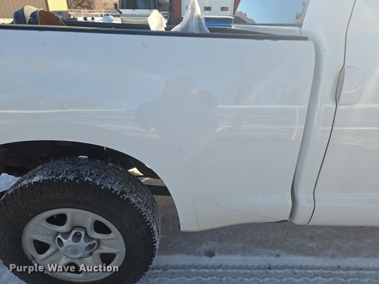 image for item DT7033 2012 Toyota Tundra Double Cab pickup truck