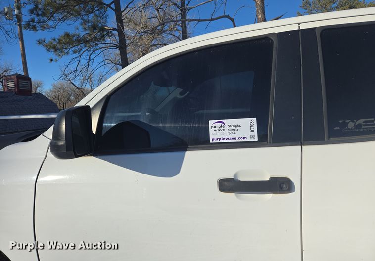 image for item DT7033 2012 Toyota Tundra Double Cab pickup truck