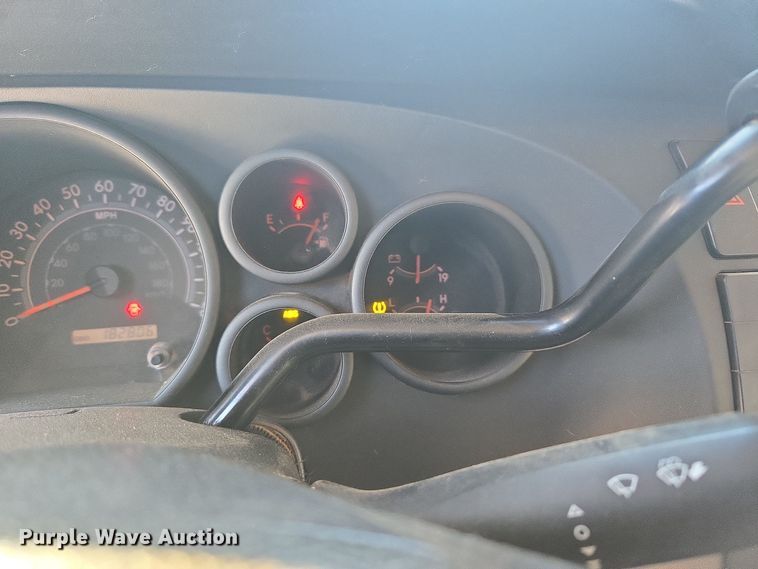 image for item DT7033 2012 Toyota Tundra Double Cab pickup truck