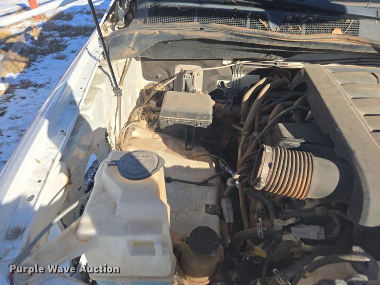 image for item DT7033 2012 Toyota Tundra Double Cab pickup truck