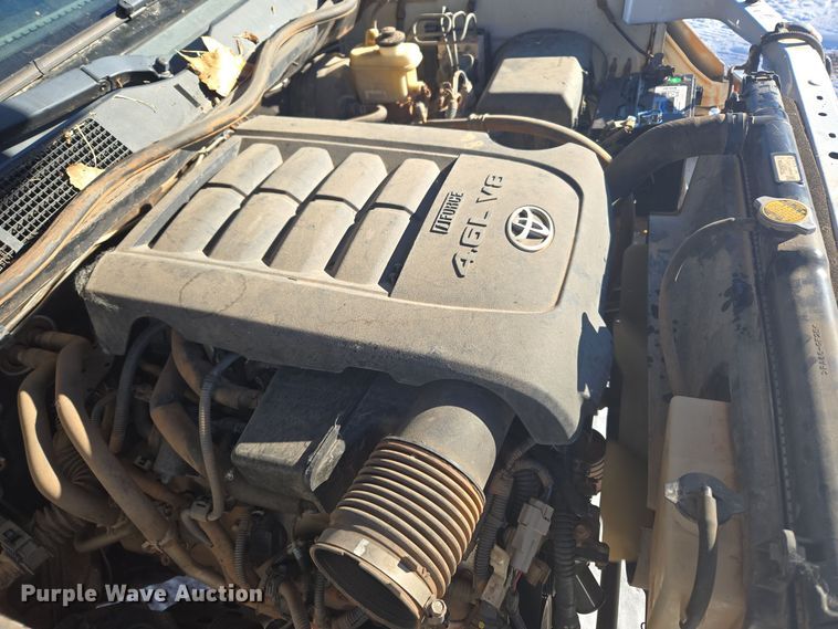 image for item DT7033 2012 Toyota Tundra Double Cab pickup truck