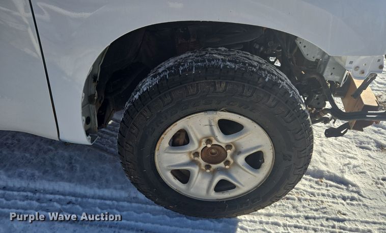 image for item DT7033 2012 Toyota Tundra Double Cab pickup truck