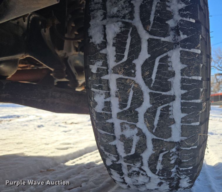 image for item DT7033 2012 Toyota Tundra Double Cab pickup truck